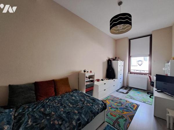 Belle maison familiale avec jardin et garage à Belley