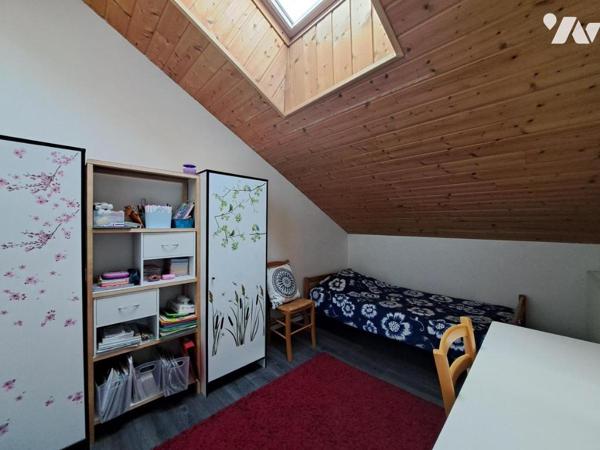 Belle maison familiale avec jardin et garage à Belley