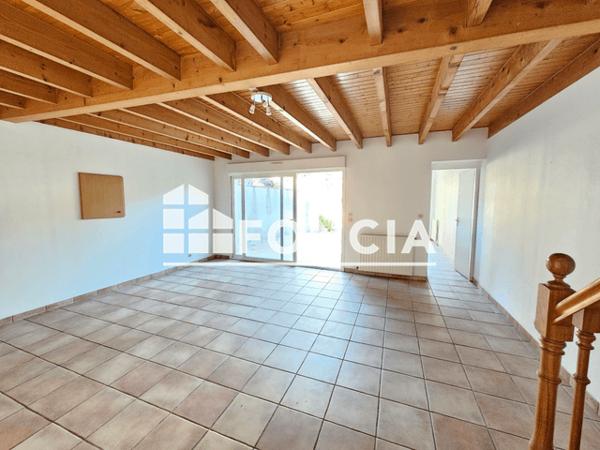 Location Maison 5 pièces 107.86 m² - 47 PASSAGE BIRLY Bordeaux 33800