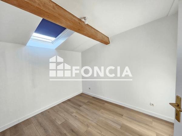 Location Maison 5 pièces 107.86 m² - 47 PASSAGE BIRLY Bordeaux 33800