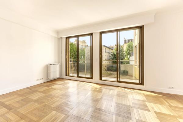 Appartement Paris 7 e - SÉGUR / INVALIDES