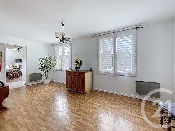 Maison à vendre  6 pièces - 121 m 2   EPINAL  - 88