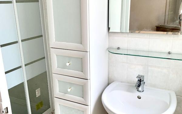 Appartement à louer    3 pièces • 59 m2 Paris 15