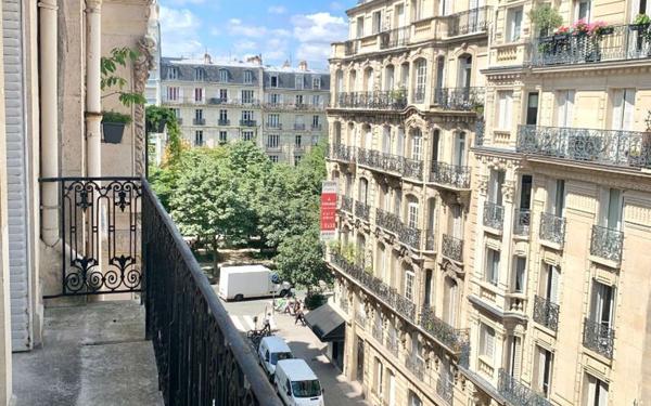 Appartement à louer    3 pièces • 59 m2 Paris 15