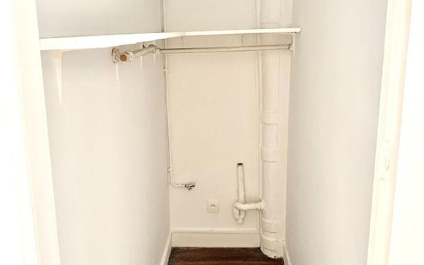 Appartement à louer    3 pièces • 59 m2 Paris 15