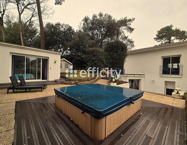 Maison 5 pièces - 141 m² Bien prestige