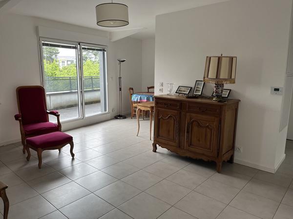 Appartement Nantes 3 pièce(s) 72 m2,  
Nantes 44300