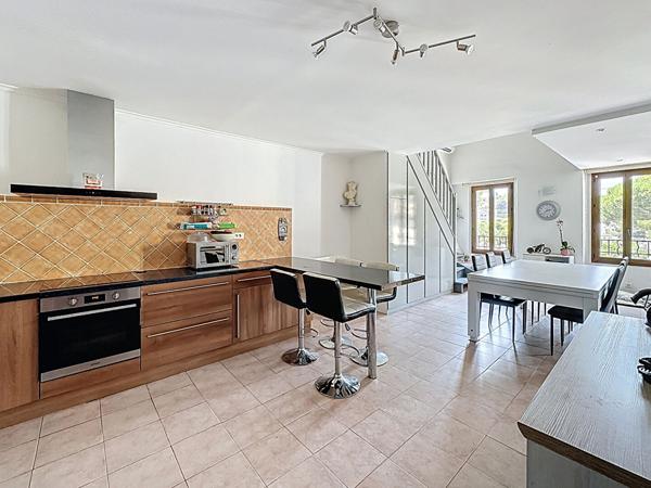 A vendre Appartement Duplex Les Arcs Sur Argens - 3 pièce(s) 88 m² - Bureau - 3 caves