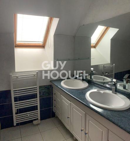 Maison Moux En Morvan 7 pièce(s) 178m2 à 200 m du lac des Settons