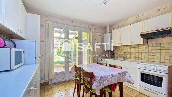 Maison 1930 à rénover - 99 m² - 5 chambres, jardin