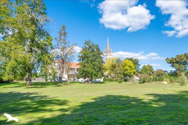 Maison à vendre |  Commensacq |  8 pièces | 286 m²