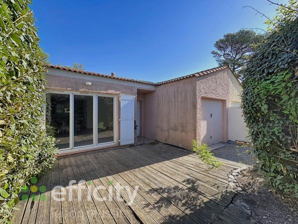 Maison
         5 pièces
        - 118 m² Exclusivité 439 000 € *