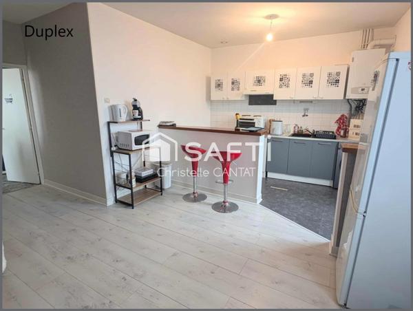 Maison composée de 3 appartements. Un duplex, 2F3.