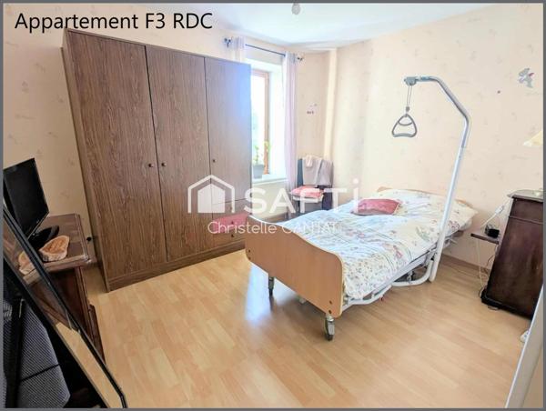 Maison composée de 3 appartements. Un duplex, 2F3.