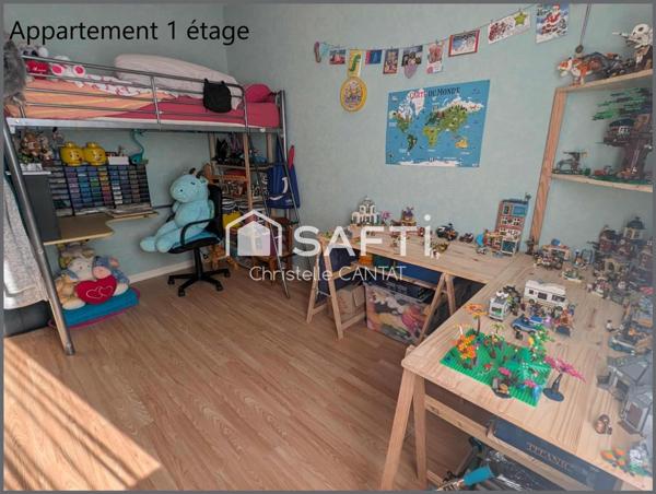 Maison composée de 3 appartements. Un duplex, 2F3.