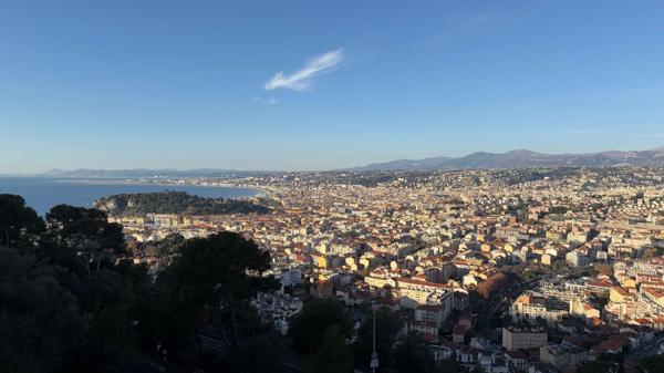 Appartement Nice VUE MER 3 pièce(s) 81.10 m2 + GARAGE ET CAVE -