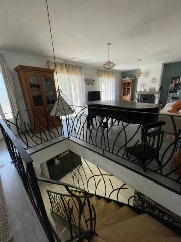 Maison à vendre 7 pièces GAGNAC SUR GARONNE (31)