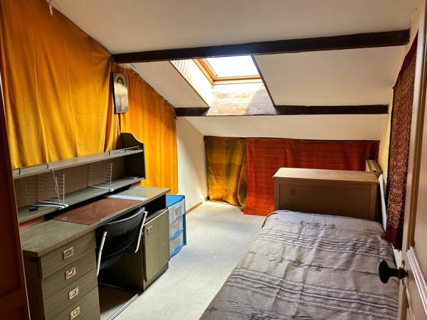 Appartement à vendre    5 pièces • 72 m2 Nyons