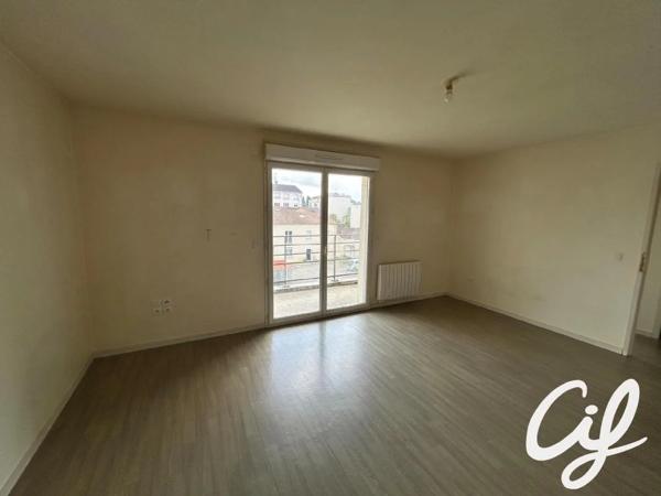 Appartement à vendre à Roche-sur-Yon (85000)