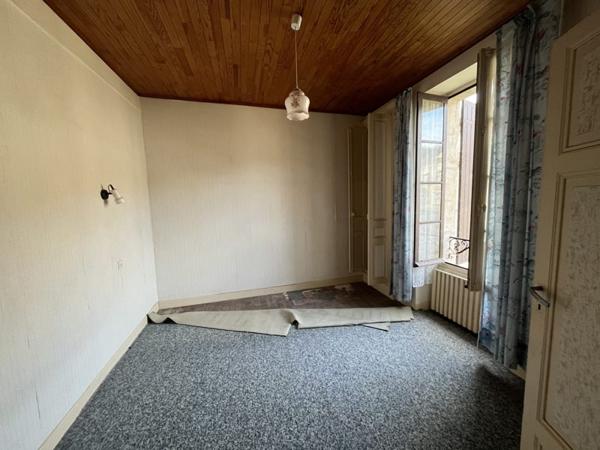 Maison 50 000 € Duravel 6 p 107 m² DPE