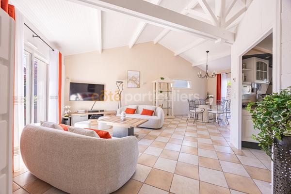 Vente Maison120 m² - 5 Pièces - REZE (44400)