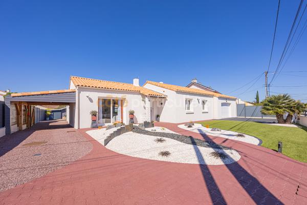Vente Maison120 m² - 5 Pièces - REZE (44400)
