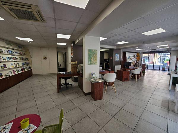 Location Local commercial Le Pont-de-Beauvoisin 38480 à la location
