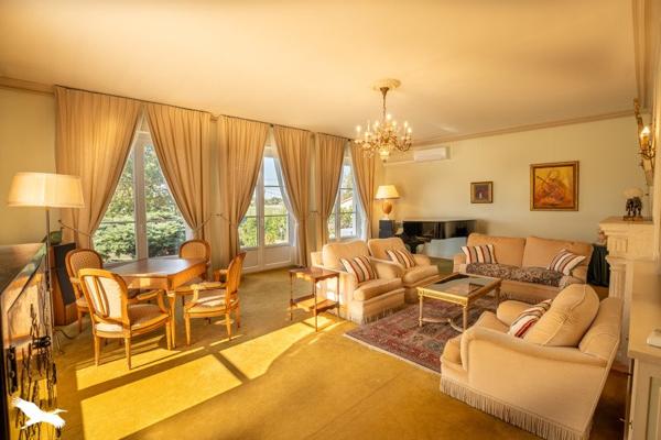 Maison à vendre |  Castres |  11 pièces | 330 m²