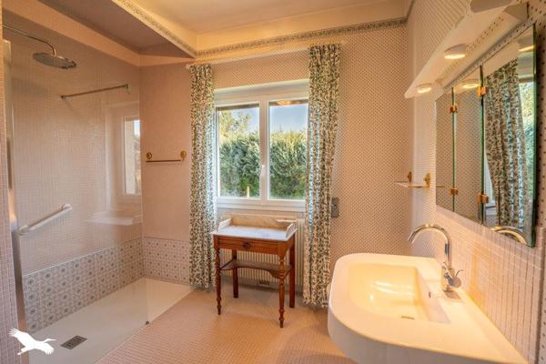 Maison à vendre |  Castres |  11 pièces | 330 m²