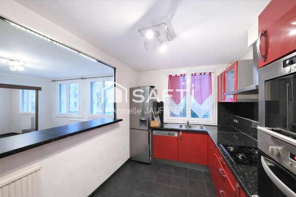 Beau T3 BE, plus parking et cave tout à proximité