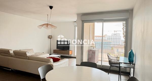 Location Appartement meublé 3 pièces 63.5 m² - Marseille 13003