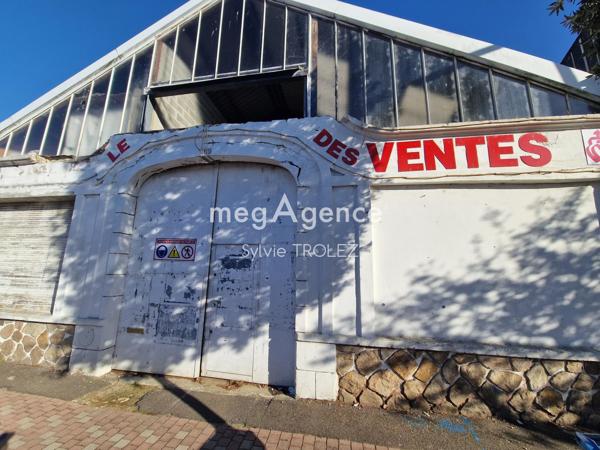 Immeuble à LES SABLES-D'OLONNE, 85100 - 431m²