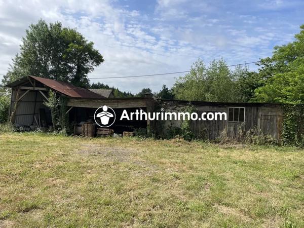 Vente                                                      Local commercial
                        
                                                            à La Ferté-Macé