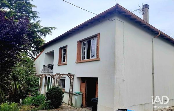 Location maison 5 pièces 122 m² Villeneuve-sur-Lot