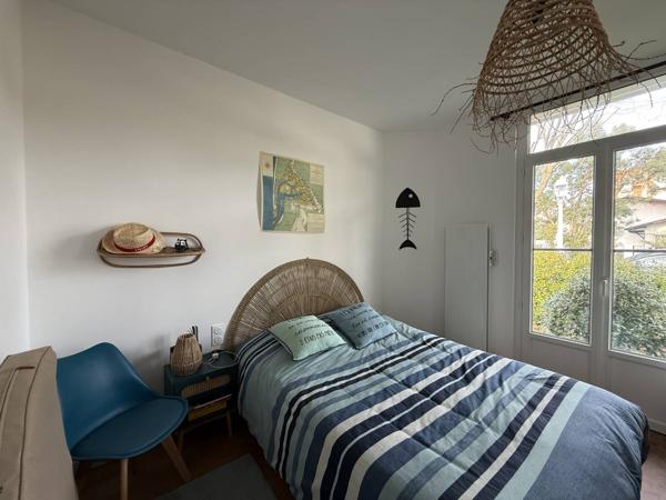 Arcachon, Ville de Printemps Maison de charme rénovée avec soin vaste terrasse et garage