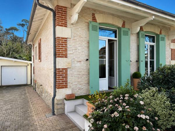 Arcachon, Ville de Printemps Maison de charme rénovée avec soin vaste terrasse et garage