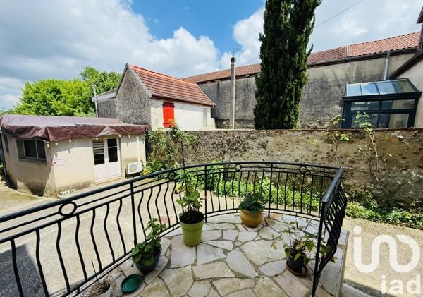 Maison 12 pièces de 288 m² à Orthez (64300)