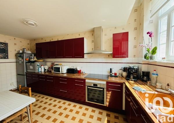 Maison 12 pièces de 288 m² à Orthez (64300)