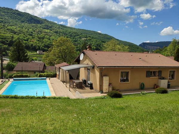 Maison 6 pièces 95m2 avec piscine