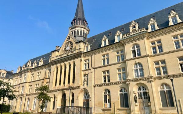 Appartement à louer    1 pièce • 32,65 m2 Caen