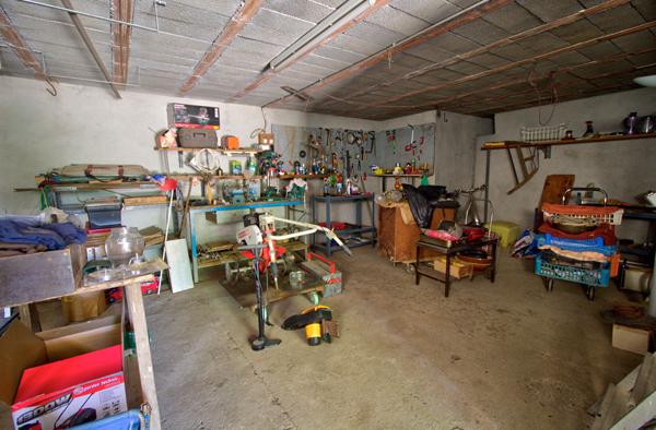 Maison à vendre à Agen avec 3 chambres , jardin et grand sous sol