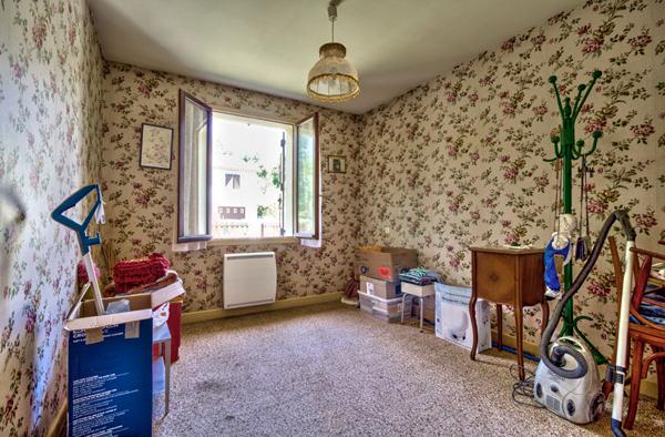 Maison à vendre à Agen avec 3 chambres , jardin et grand sous sol