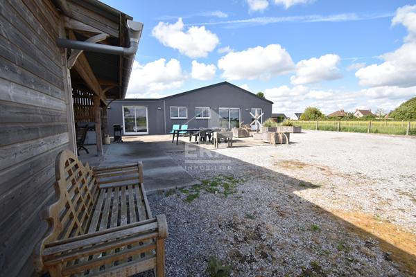 Loft en plain-pied - 212 m² - à 15 min d'Hazebrouck - Rare sur le marché !