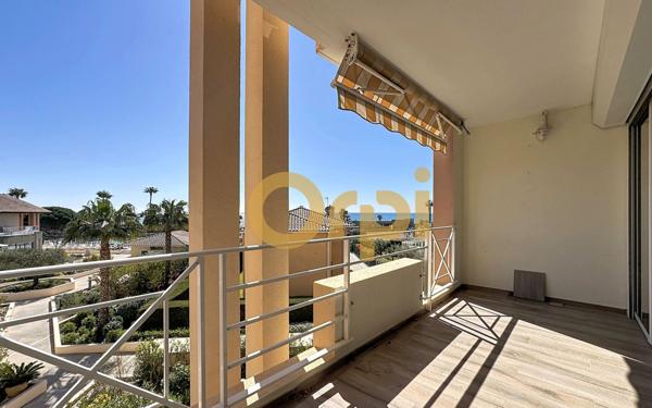 Appartement à vendre    2 pièces • 67,61 m2 Fréjus