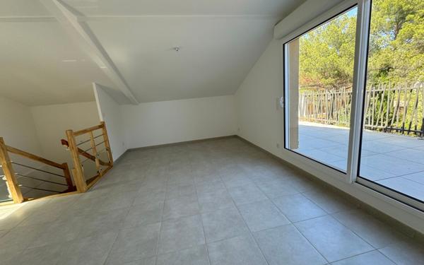 Appartement à vendre    4 pièces •  Toulon