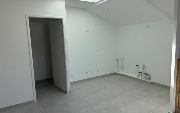 Appartement à vendre    4 pièces •  Toulon