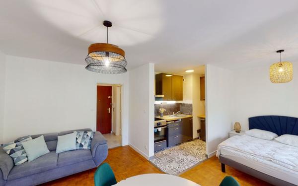 Appartement à louer    1 pièce • 33,02 m2 Saint-Étienne