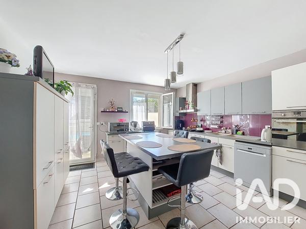 Maison à vendre 6 pièces 176 m² Fleurance