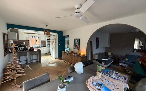 Maison à vendre    5 pièces •  Saint-Pierre