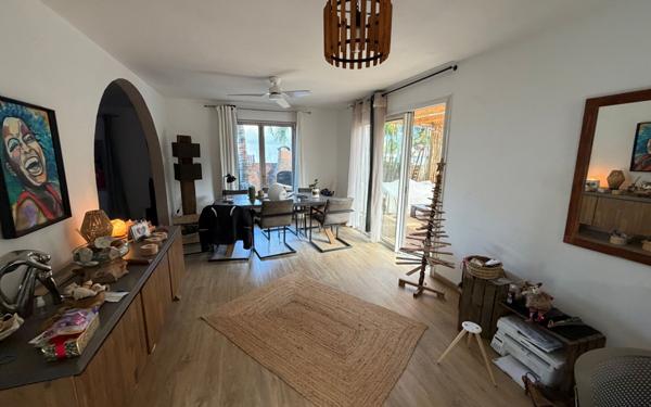 Maison à vendre    5 pièces •  Saint-Pierre